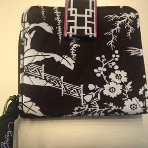 Vera Bradley small wallet
